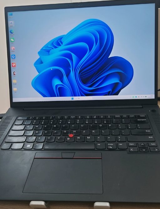 联想 ThinkPad P1 / X1 隐士笔记本,可用于办公设计和剪辑处理